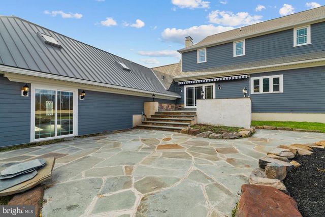 327 GEIGEL HILL RD, Ottsville, PA 18942