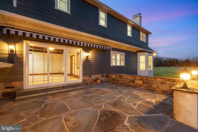 327 GEIGEL HILL RD, Ottsville, PA 18942