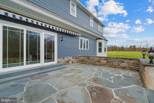 327 GEIGEL HILL RD, Ottsville, PA 18942