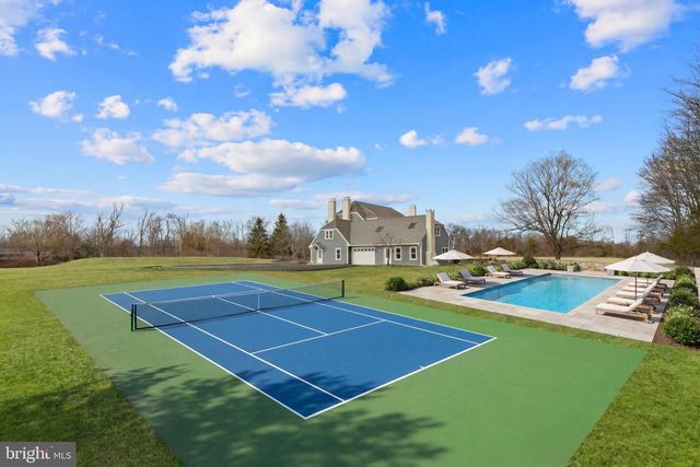 327 GEIGEL HILL RD, Ottsville, PA 18942