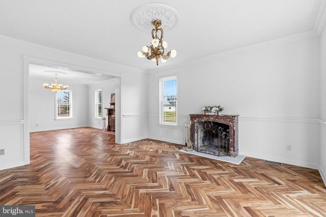 327 GEIGEL HILL RD, Ottsville, PA 18942