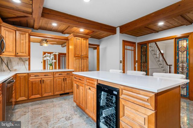 327 GEIGEL HILL RD, Ottsville, PA 18942