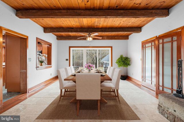 327 GEIGEL HILL RD, Ottsville, PA 18942