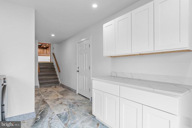 327 GEIGEL HILL RD, Ottsville, PA 18942