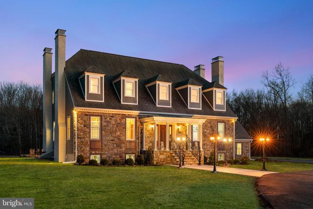 327 GEIGEL HILL RD, Ottsville, PA 18942