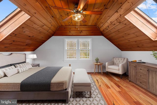 327 GEIGEL HILL RD, Ottsville, PA 18942