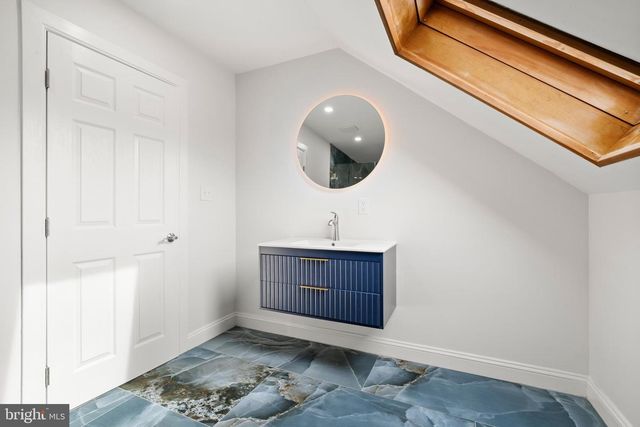 327 GEIGEL HILL RD, Ottsville, PA 18942