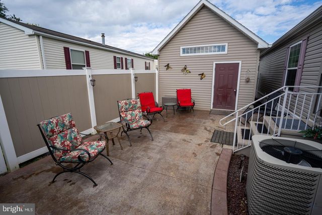 133 RIDGEWOOD MNR, Manheim, PA 17545