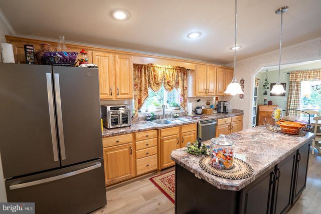 133 RIDGEWOOD MNR, Manheim, PA 17545