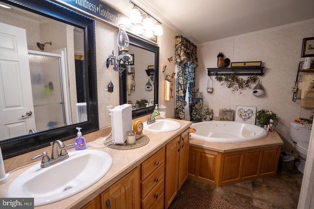 133 RIDGEWOOD MNR, Manheim, PA 17545