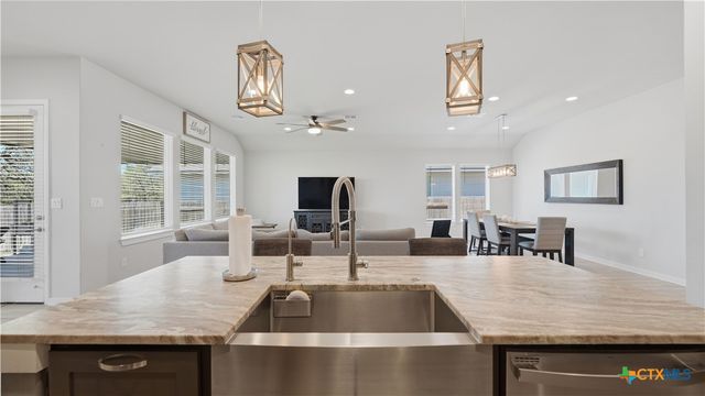 1370 Sahms Branch, New Braunfels, TX 78132