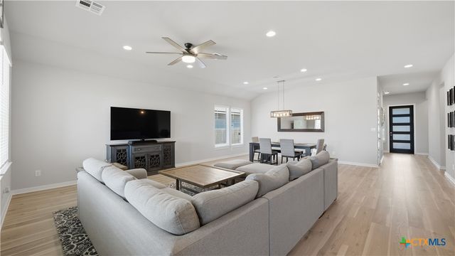 1370 Sahms Branch, New Braunfels, TX 78132