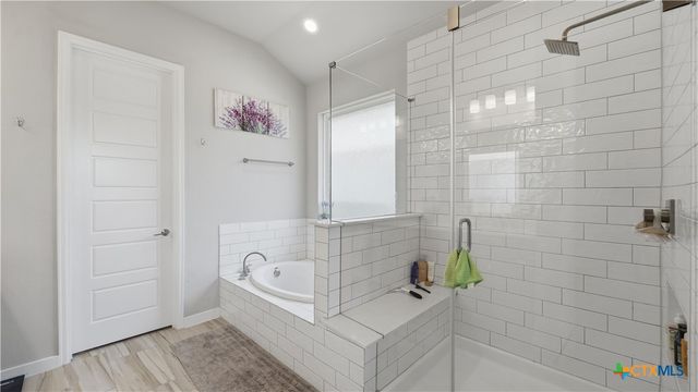 1370 Sahms Branch, New Braunfels, TX 78132