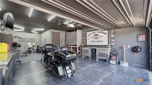 1370 Sahms Branch, New Braunfels, TX 78132