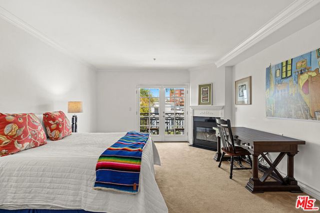 11826 Dorothy Street PH1, Los Angeles, CA 90049