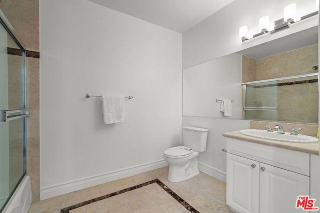 11826 Dorothy Street PH1, Los Angeles, CA 90049