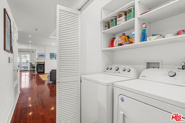 11826 Dorothy Street PH1, Los Angeles, CA 90049