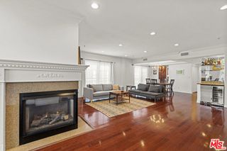 11826 Dorothy Street PH1, Los Angeles, CA 90049