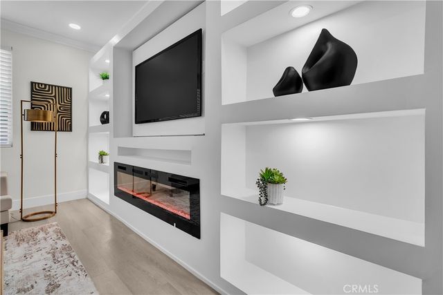 33400 Embassy, Temecula, CA 92592