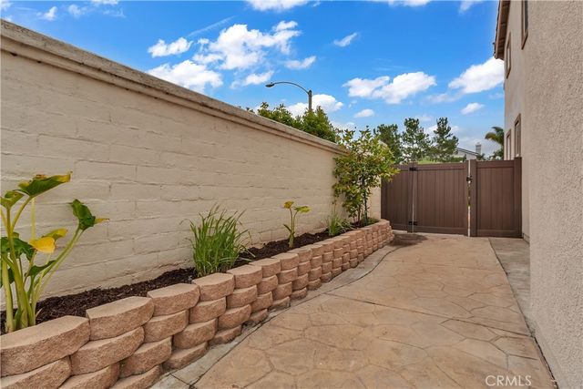 33400 Embassy, Temecula, CA 92592