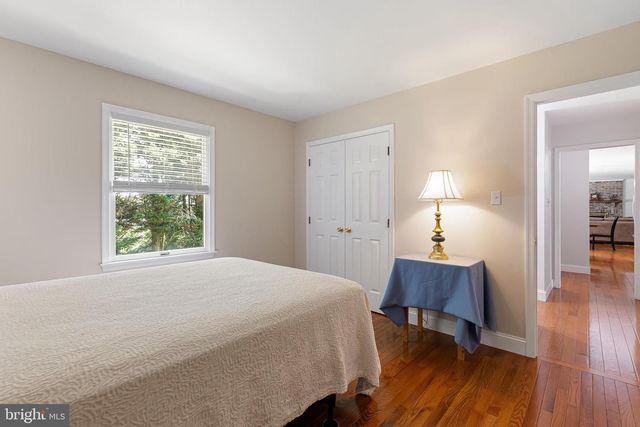 119 E WILKERDEAN DR E, Newark, DE 19711