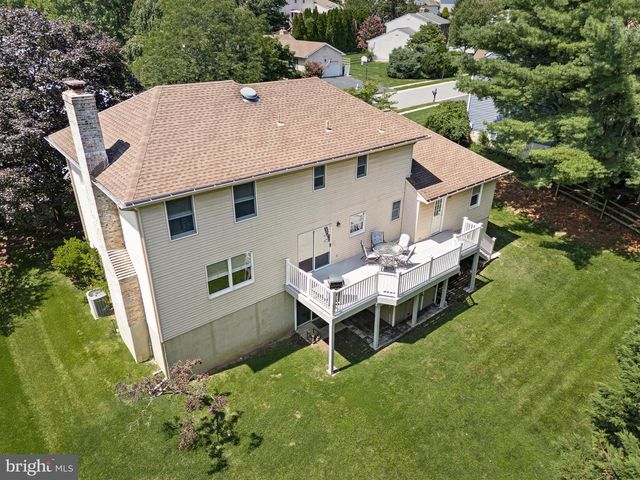 119 E WILKERDEAN DR E, Newark, DE 19711