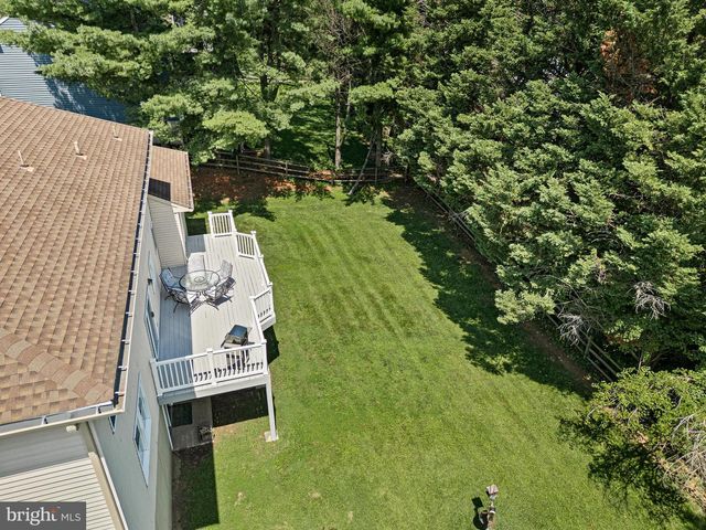 119 E WILKERDEAN DR E, Newark, DE 19711