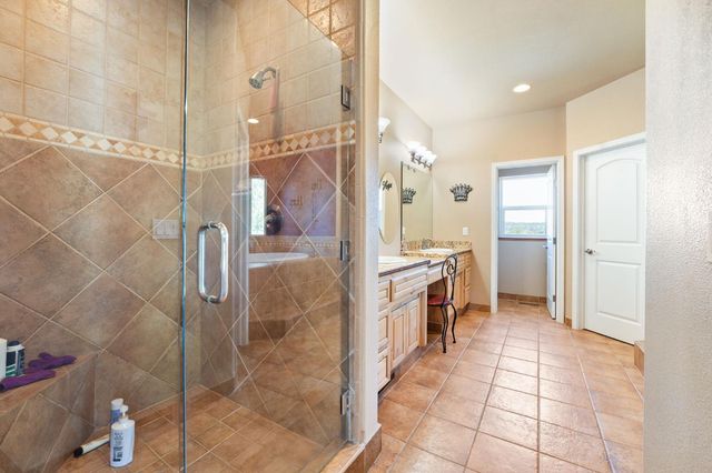 2004 Bruin Trl, Placerville, CA 95667