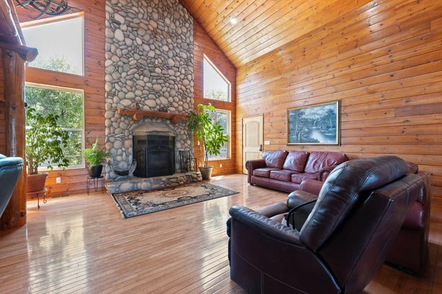 2004 Bruin Trl, Placerville, CA 95667