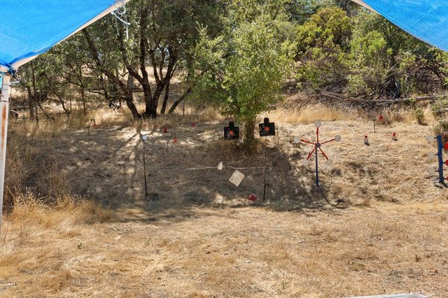 2004 Bruin Trl, Placerville, CA 95667