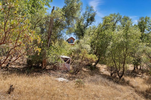 2004 Bruin Trl, Placerville, CA 95667