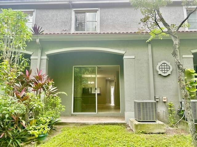 8214 SW 29th Street 104, Miramar, FL 33025