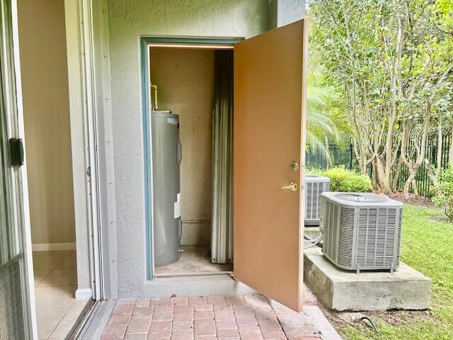 8214 SW 29th Street 104, Miramar, FL 33025