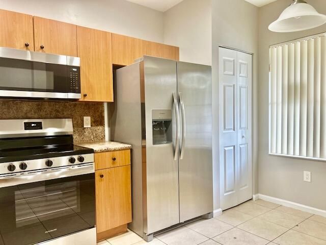 8214 SW 29th Street 104, Miramar, FL 33025