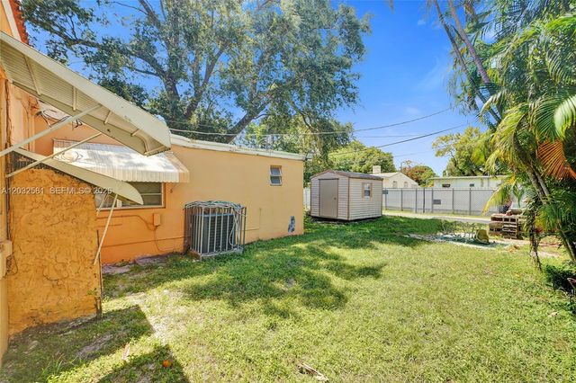555 NW 46th Street, Miami, FL 33127