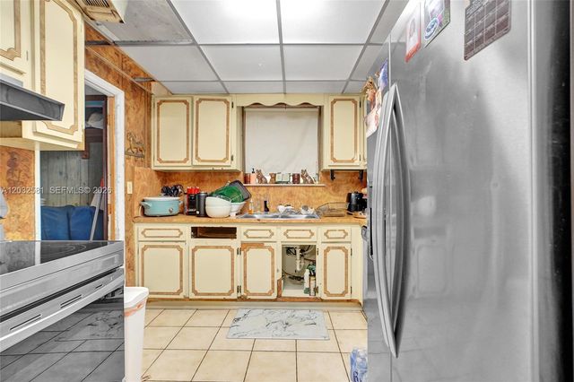 555 NW 46th Street, Miami, FL 33127