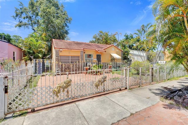 555 NW 46th Street, Miami, FL 33127