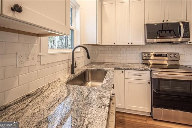 100 Kings Crossing Drive, Dawsonville, GA 30534