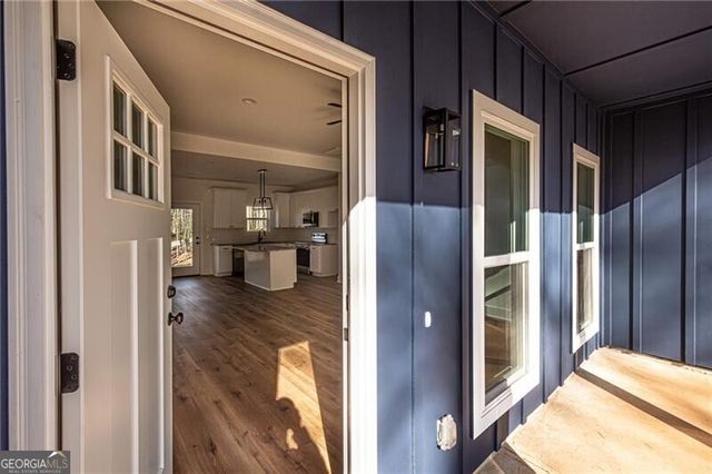 100 Kings Crossing Drive, Dawsonville, GA 30534