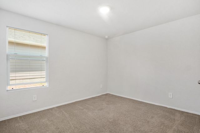 216 Calgary LN, San Marcos, TX 78666