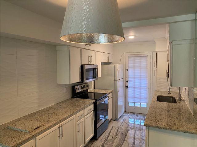 12888 Montfort Drive 216, Dallas, TX 75230