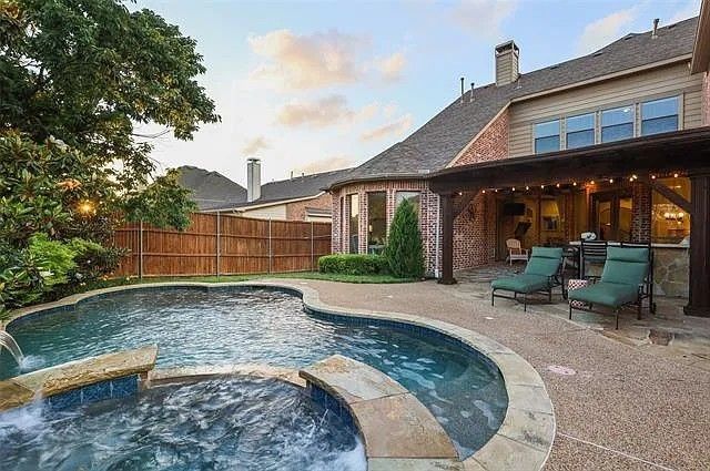 2408 Lady Of The Lake Boulevard, Lewisville, TX 75056