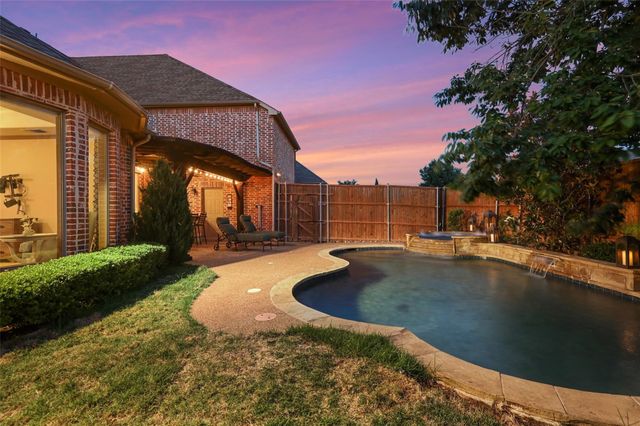 2408 Lady Of The Lake Boulevard, Lewisville, TX 75056