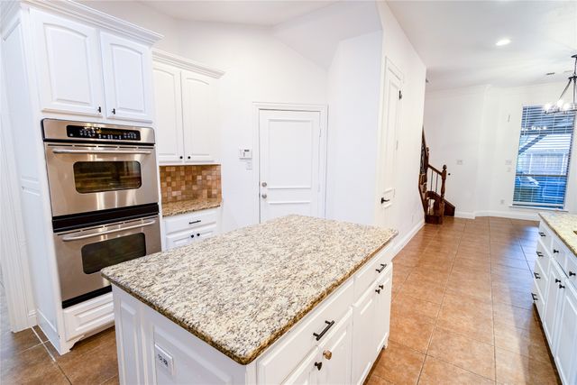 2408 Lady Of The Lake Boulevard, Lewisville, TX 75056