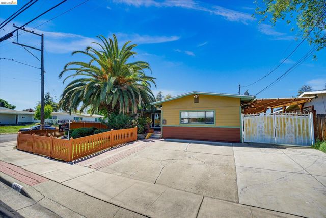 2801 Richard Ave, Concord, CA 94520