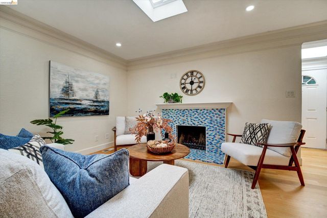2801 Richard Ave, Concord, CA 94520