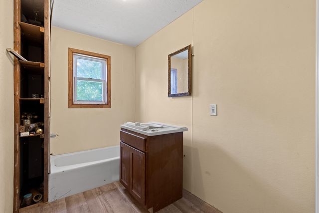 1013 Hotwater Road, Soddy Daisy, TN 37379