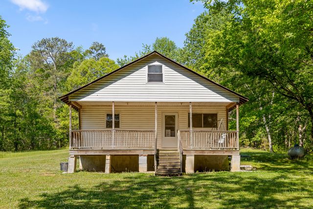 1013 Hotwater Road, Soddy Daisy, TN 37379