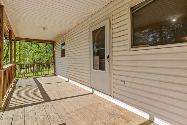 1013 Hotwater Road, Soddy Daisy, TN 37379