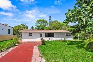 249 NW 4th Diagonal, Boca Raton, FL 33432